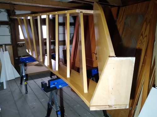 Holztreppe buche stufen wangen - stufen,