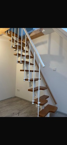 Raumspartreppe mit holzstufen - mit,